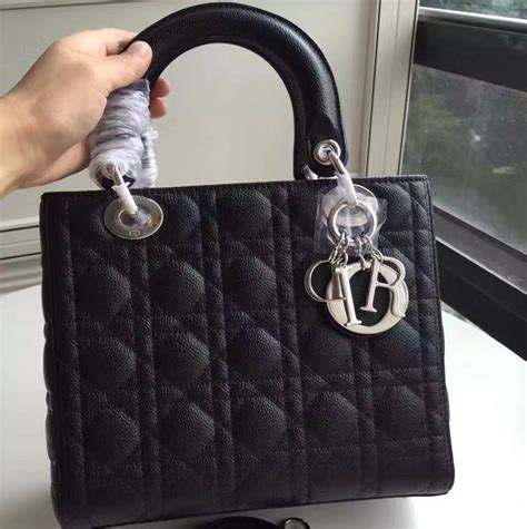 dior caviar bag